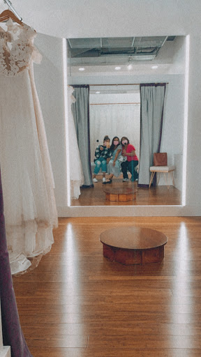 Bridal Shop «Serendipity Bridal», reviews and photos, 2438 W Anderson Ln #5, Austin, TX 78757, USA