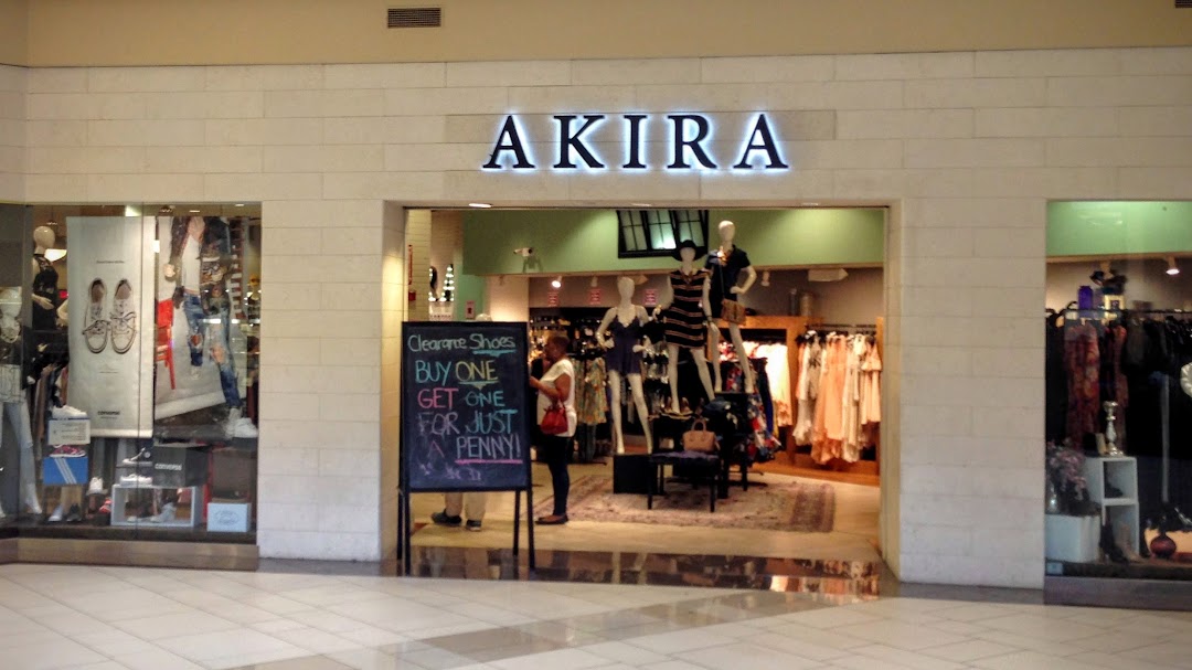 AKIRA