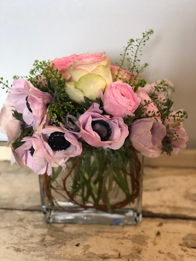 Florist «Lotus Petals Floral Design», reviews and photos, 92 Baker St, Maplewood, NJ 07040, USA