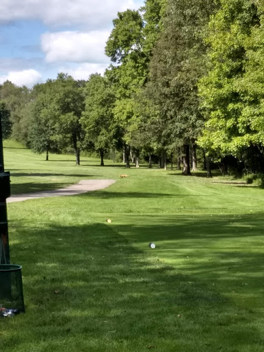 Golf Club «Oakview Golf Club», reviews and photos, 160 Ralston Rd, Slippery Rock, PA 16057, USA