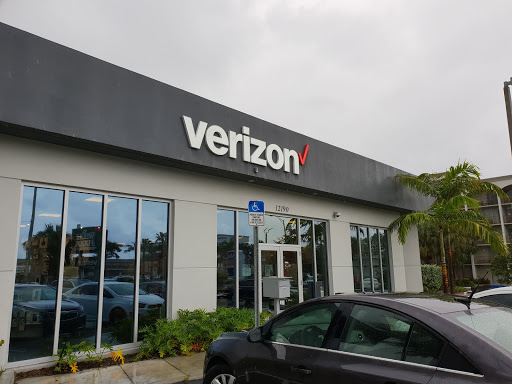 Cell Phone Store «Verizon», reviews and photos, 12190 Biscayne Blvd, North Miami, FL 33181, USA