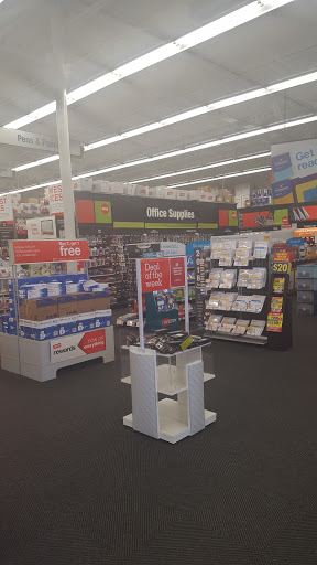 Office Supply Store «Staples», reviews and photos, 3058 Bardstown Rd, Louisville, KY 40205, USA