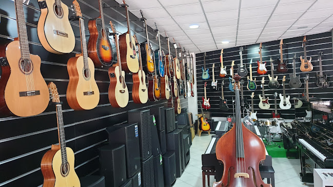Avaliações doA Festa da Música em Albufeira - Loja de instrumentos musicais