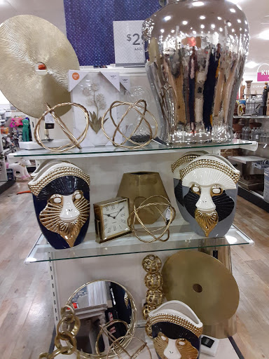 Department Store «HomeGoods», reviews and photos, 60 Everett St, Allston, MA 02134, USA