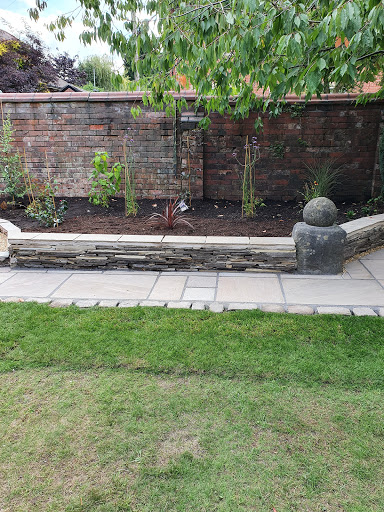 N B Landscapes & Garden Maintenance