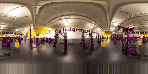 Gym «Planet Fitness», reviews and photos, 1135 E Grand River Ave, Howell, MI 48843, USA