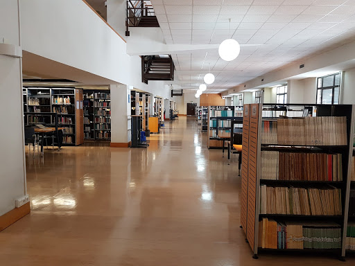 Biblioteca da Faculdade de Letras