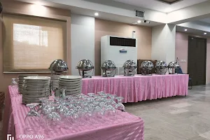 Alam caterers and restaurant image