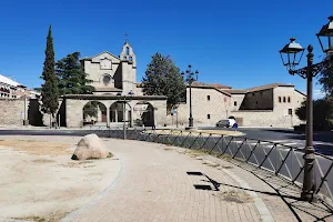 Royal Monastery of Santo Tomás image