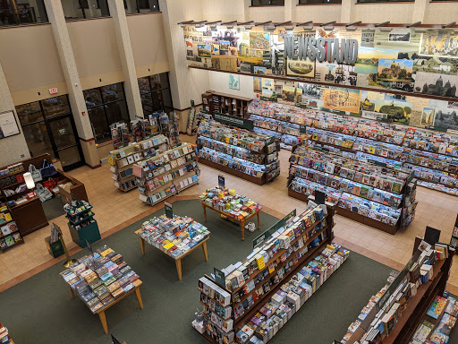 Book Store «Barnes & Noble», reviews and photos, 4550 University Ave, West Des Moines, IA 50266, USA