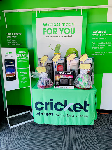 Cell Phone Store «Cricket Wireless Authorized Retailer», reviews and photos, 7501 Atlantic Ave a, Cudahy, CA 90201, USA