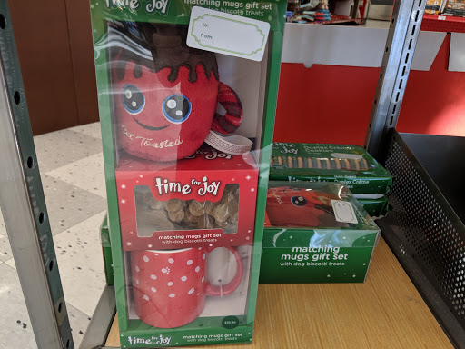 Pet Supply Store «Petco Animal Supplies», reviews and photos, 6067 Greenback Ln, Citrus Heights, CA 95621, USA