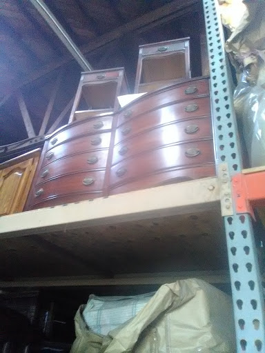 Auto Body Shop «Maaco Collision Repair & Auto Painting», reviews and photos, 250 San Leandro Blvd, San Leandro, CA 94577, USA