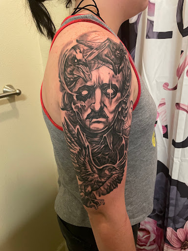 Explore simple skull tattoo ideas, creative tattoo ideas in Melbourne, available at Bonnie n Clyde Tattoo Studio