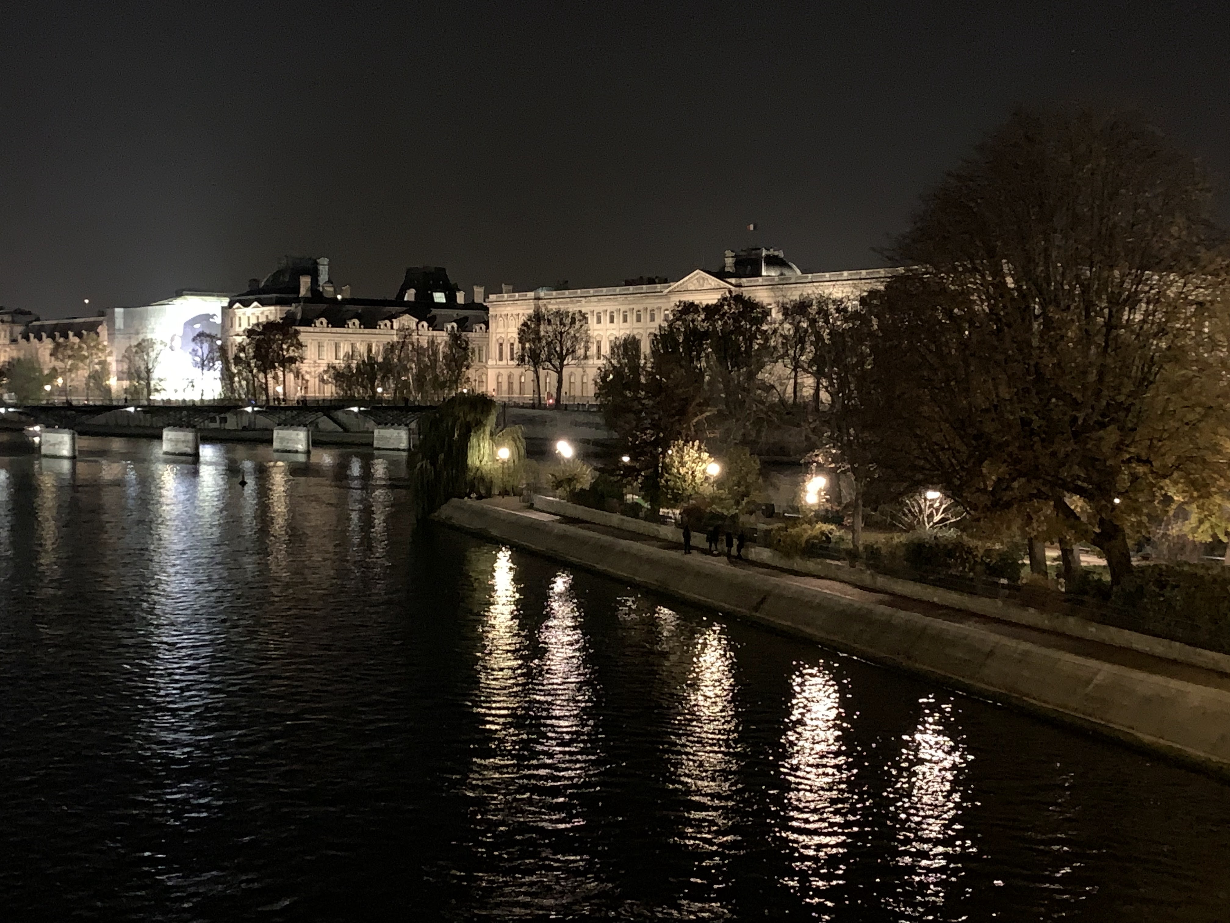 Photo n° 1 de l'avis de Edward.e fait le 24/01/2019 à 22:25