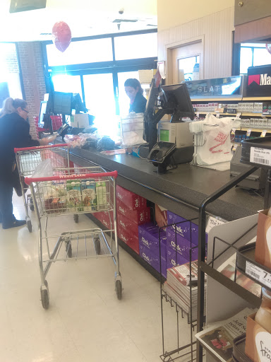 Grocery Store «Winn-Dixie», reviews and photos, 640 Ollie Ave, Clanton, AL 35045, USA