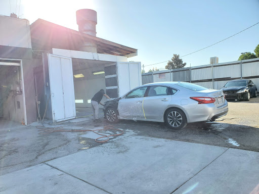 Auto Body Shop «GARYS AUTO COLLISION CENTER», reviews and photos, 24247 Railroad Ave, Newhall, CA 91321, USA