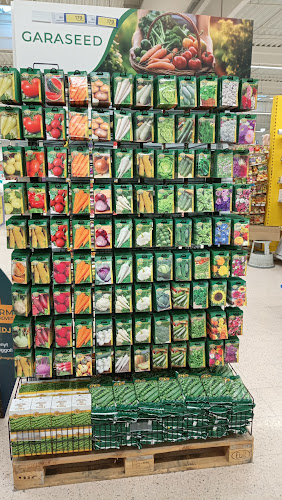 https://tesco.hu/aruhazak/aruhaz/tesco-szeged-extra-rokusi-krt