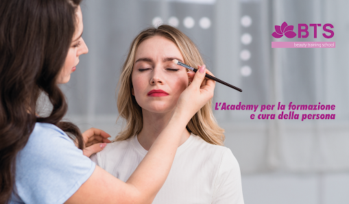 B.t.s. Beauty Training School S.r.l. Via Francesco Lanzara, 33, 84014 Nocera Inferiore SA, Italia