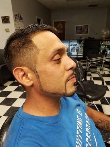 Barber Shop «City Barber Shop (Ali)», reviews and photos, 1534 S Center St, Arlington, TX 76010, USA