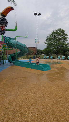 Water Park «Atcher Island», reviews and photos, 730 Springinsguth Rd, Schaumburg, IL 60193, USA