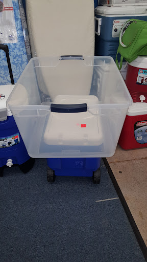 Grocery Store «P & R Discount Grocery», reviews and photos, 600 Scranton Carbondale Hwy, Eynon, PA 18403, USA