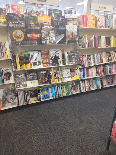 Book Store «Books-A-Million», reviews and photos, 444 Chicago Ridge Mall F-10, Chicago Ridge, IL 60415, USA