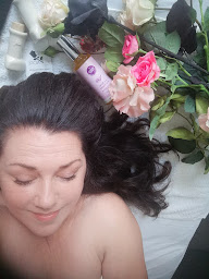 Photo n°14 de Rose Noire - Centre médico-esthétique anti-âge à Saumur ()