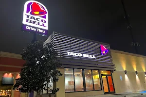 Taco Bell image