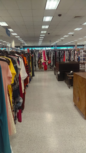 Clothing Store «Ross Dress for Less», reviews and photos, 8115 W Bell Rd, Peoria, AZ 85382, USA
