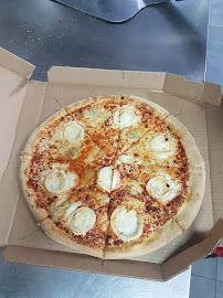 Plats et boissons du Pizzeria Domino's Pizza Bourges - Gare - n°20