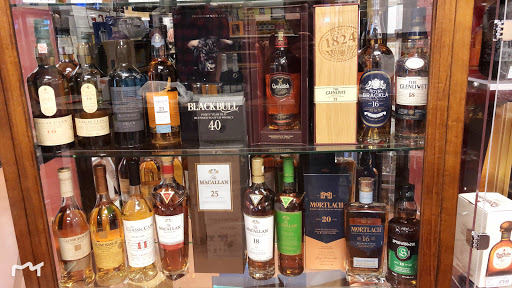 Wine Store «Bear Valley Wine & Liquor», reviews and photos, 3100 S Sheridan Blvd # F, Denver, CO 80227, USA