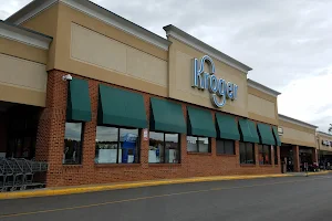 The Shoppes of Appomattox Shopping Center image