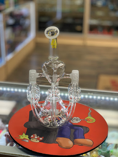 Tobacco Shop «Puff&Pass Smoke Shop», reviews and photos, 14151 Ramona Blvd #2B, Baldwin Park, CA 91706, USA