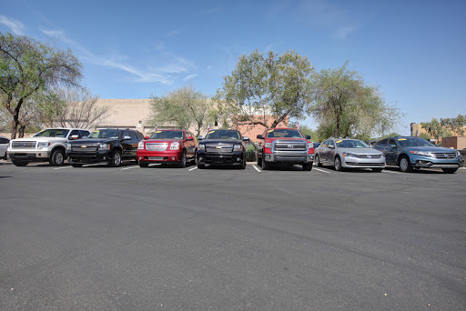 Used Car Dealer «Valley Motor Company Scottsdale», reviews and photos, 15816 N Greenway Hayden Loop, Scottsdale, AZ 85260, USA