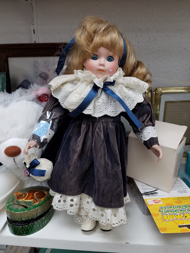 Thrift Store «Goodwill Retail Store & Donation Center», reviews and photos