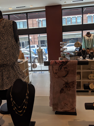 Fashion Accessories Store «Charming Charlie», reviews and photos, 8720 NW Prairie View Rd Suite E-100, Kansas City, MO 64153, USA