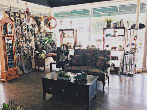 Florist «Lake Worth Florist», reviews and photos, 6650 Azle Ave, Lake Worth, TX 76135, USA