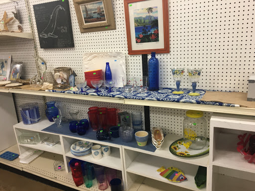 Thrift Store «Zion Thrift Shop», reviews and photos, 1109 E Commonwealth Ave, Fullerton, CA 92831, USA
