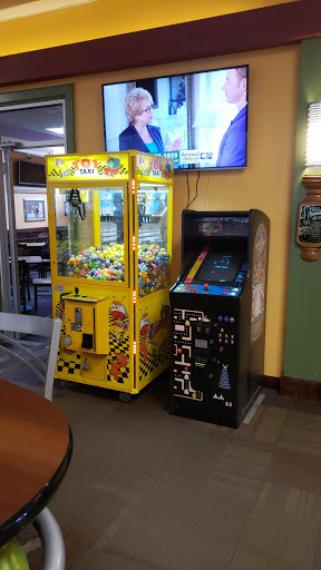 Bowling Alley «Rockville Centre Lanes», reviews and photos, 100 Maple Ave, Rockville Centre, NY 11570, USA