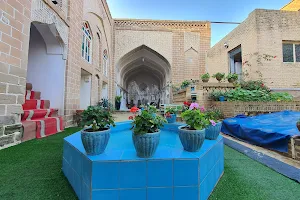 Tabib Traditional Hotel image