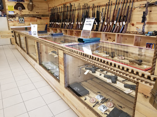 Outdoor Sports Store «Shakopee Fishing & Firearms», reviews and photos, 574 Marschall Rd, Shakopee, MN 55379, USA