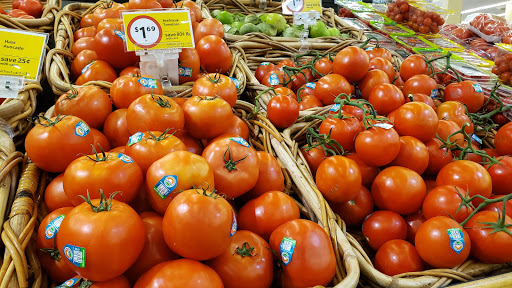 Grocery Store «Winn-Dixie», reviews and photos, 9864 Stringfellow Rd, St James City, FL 33956, USA