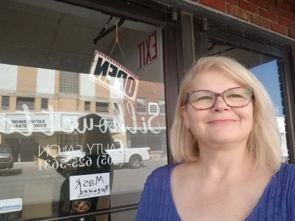 Silhouette Beauty Salon Oneonta, AL 35121 Services and Reviews