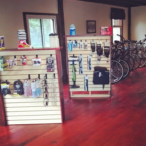 Bicycle Store «Trailside Bicycles», reviews and photos, 16271 Canal Rd, Hulberton, NY 14470, USA