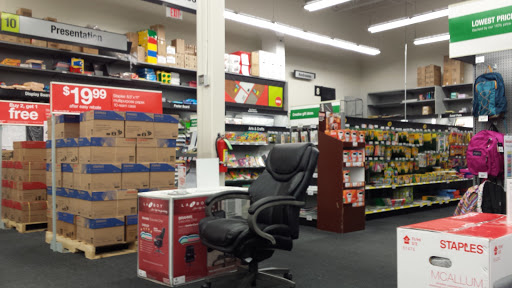 Office Supply Store «Staples», reviews and photos, 6272 Saginaw Rd, Grand Blanc, MI 48439, USA