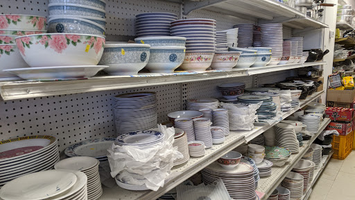 Asian Grocery Store «Oriental Food Store», reviews and photos, 808 W River Dr, Davenport, IA 52802, USA