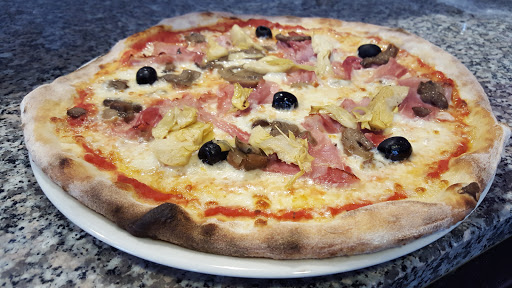 Nonna Dina Bar Ristorante Pizzeria in Romanengo, Provincia di Cremona