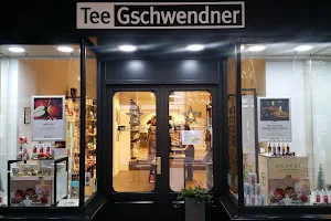 TeeGschwendner image