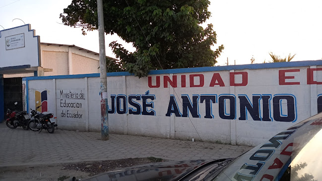 Escuela Colegio Jose Antonio Garcia Cando